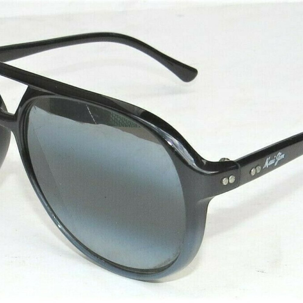 MAUI JIM  R AND D VINTAGE AVIATOR SUNGLASSES- UNISEX